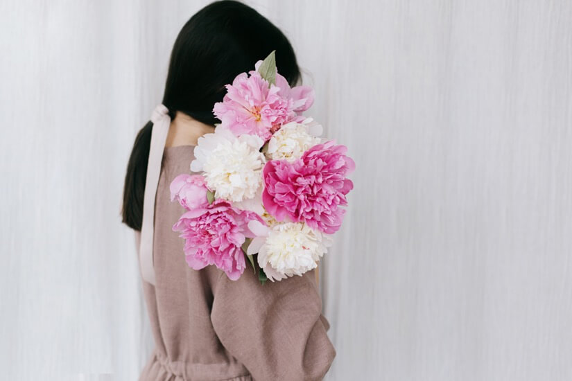 bouquet-of-carnations-delivery